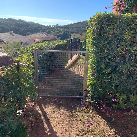 Cap Esterel Pierre Et Type 3 , 2 Rez De Jardin Cloture ,vue ,inclus Climatisation Place De Stationnement , Acces Aux Piscines ,animations Apartment